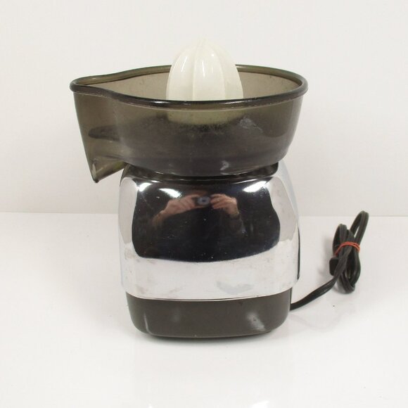 Vintage Chrome SCM Proctor Silex Automatic Juicit Juicer 85153 TESTED!! - Picture 2 of 8